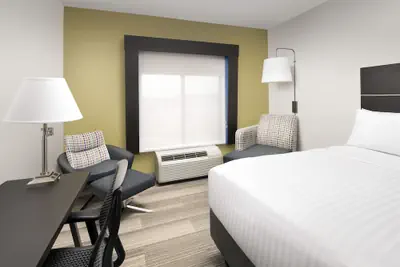 Photo 4 - Holiday Inn Express Knoxville-Strawberry Plains by IHG