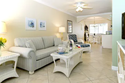 Photo 3 - Barefoot Beach Resort