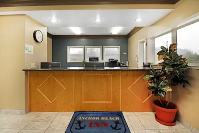 Photo 2 - Anchor Beach Inn