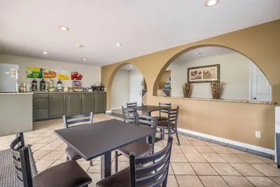 Photo 4 - Quality Inn White Springs Suwanee