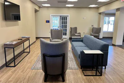Photo 3 - Days Inn by Wyndham Monroe NC