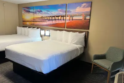 Photo 5 - Days Inn by Wyndham Monroe NC
