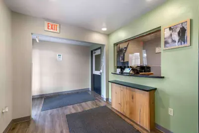 Photo 5 - Extended Stay America Select Suites - Lubbock - West