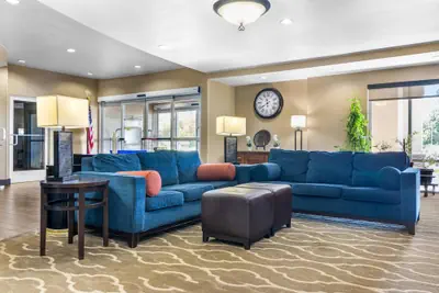 Photo 4 - Comfort Suites Mount Vernon