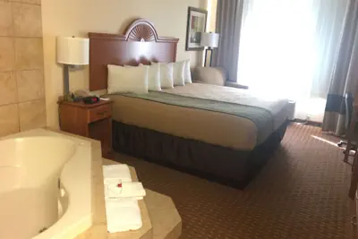 Photo 4 - Super 8 by Wyndham Great Bend