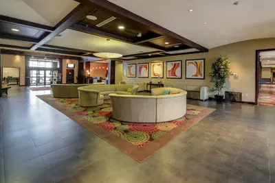 Photo 3 - Holiday Inn Arlington NE-Rangers Ballpark by IHG
