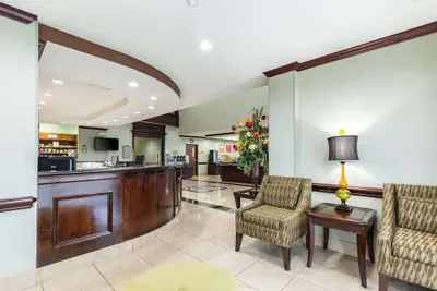 Photo 3 - Comfort Suites Beaumont I-10