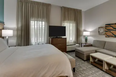 Photo 3 - Staybridge Suites Missoula by IHG