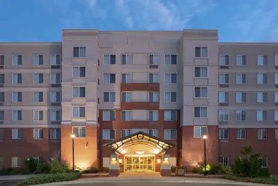 Photo 2 - Staybridge Suites Denver International Airport by IHG