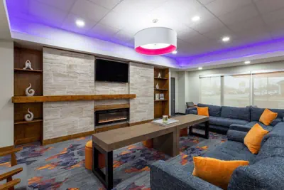 Photo 5 - La Quinta Inn & Suites by Wyndham Augusta/Fort Eisenhower