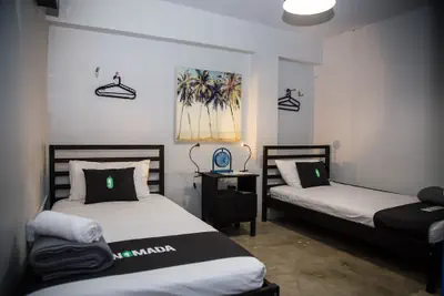 Photo 4 - Nomada Urban Beach Hostel - Adults Only