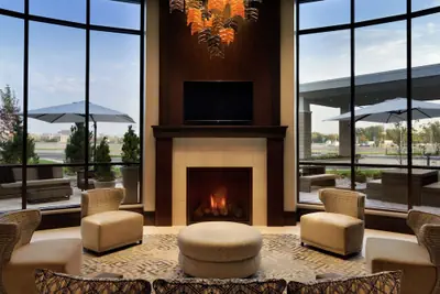 Photo 4 - Embassy Suites by Hilton Syracuse Destiny USA