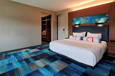 Photo 4 - Aloft by Marriott Cleveland Airport