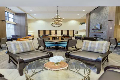 Photo 5 - Hampton Inn & Suites Morgantown / University Town Centre