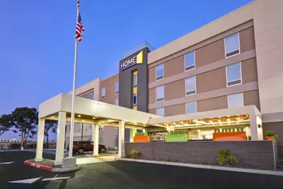 Photo 2 - Home2 Suites by Hilton Hanford Lemoore