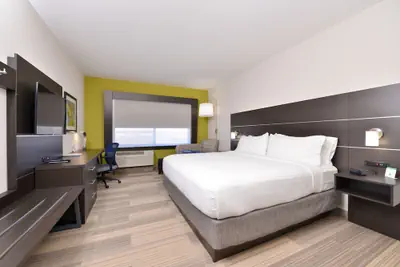 Photo 3 - Holiday Inn Express & Suites Kansas City - Lee's Summit by IHG