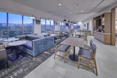 Photo 4 - Hyatt Place Eugene / Oakway Center