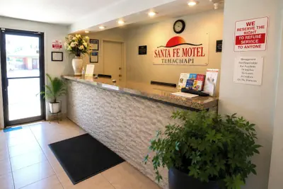 Photo 4 - Santa Fe Motel Tehachapi by Hotel O