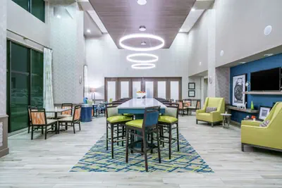 Photo 3 - Hampton Inn & Suites Glenarden/Washington DC