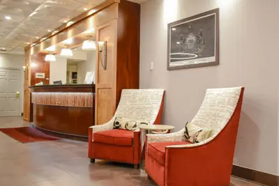 Photo 2 - Chester Hotel & Conference Center