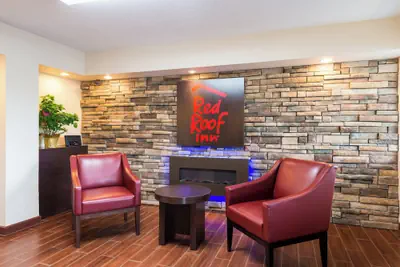 Photo 3 - Red Roof Inn Marion, IN