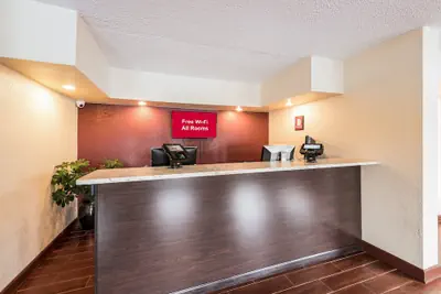 Photo 4 - Red Roof Inn Marion, IN