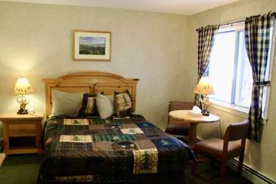 Photo 5 - Lake Haven Motel