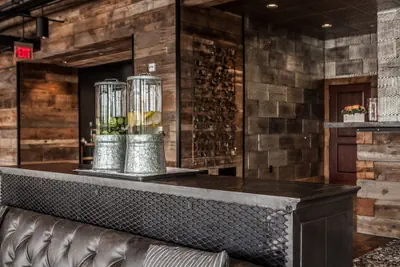 Photo 3 - Ironworks Hotel Indy