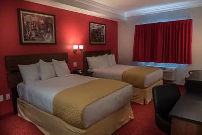 Photo 4 - Skyline Hotel & Casino