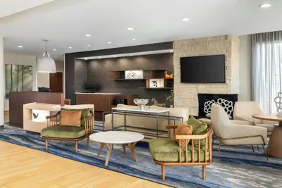 Photo 2 - Fairfield Inn & Suites by Marriott West Monroe