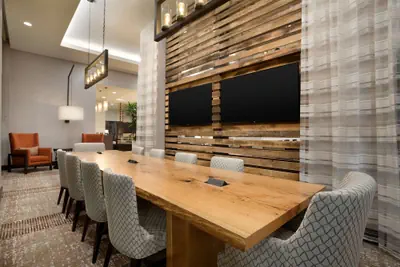 Photo 3 - Hilton Garden Inn Downtown Birmingham