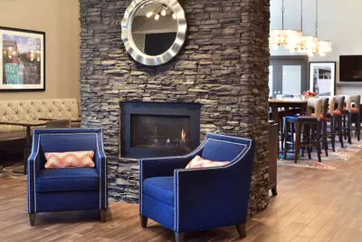 Photo 4 - Hampton Inn & Suites at Wisconsin Dells Lake Delton