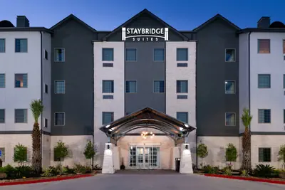 Photo 2 - Staybridge Suites Lake Charles by IHG