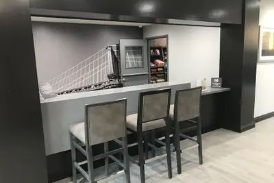 Photo 3 - Staybridge Suites Lake Charles by IHG