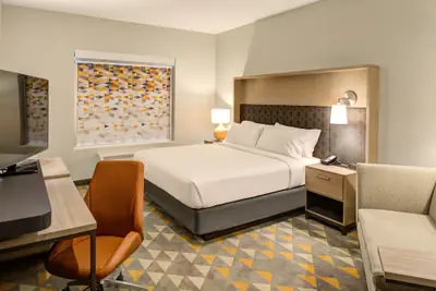 Photo 4 - Holiday Inn Hotel & Suites Houston West - Katy Mills by IHG