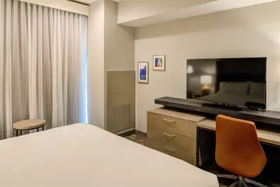Photo 3 - Holiday Inn Hotel & Suites Houston West - Katy Mills by IHG