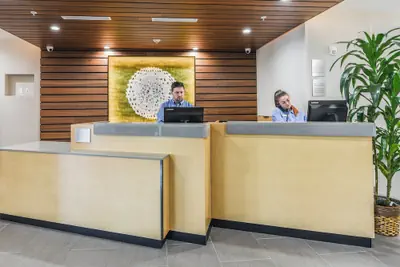 Photo 4 - Fairfield Inn & Suites by Marriott Ontario Rancho Cucamonga