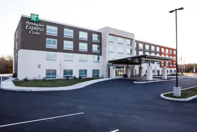 Photo 2 - Holiday Inn Express and Suites Gettysburg by IHG
