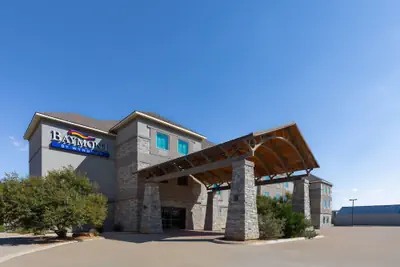 Photo 2 - Baymont by Wyndham Andrews TX