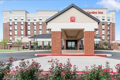 Photo 2 - Hilton Garden Inn Edmond / Oklahoma City North, OK