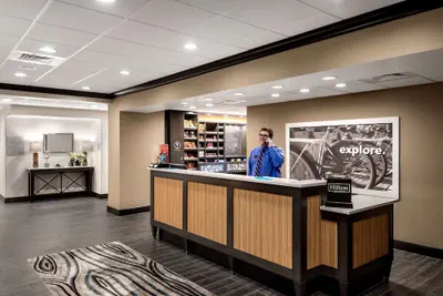 Photo 3 - Hampton Inn & Suites West Melbourne-Palm Bay Road