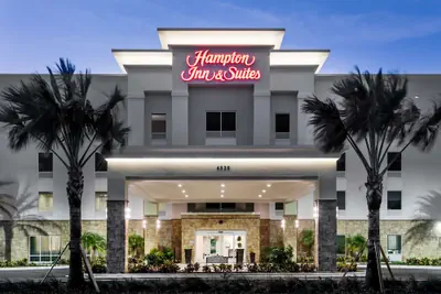 Photo 2 - Hampton Inn & Suites West Melbourne-Palm Bay Road