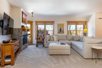 Photo 2 - 2640 Tenderfoot 3 Bedroom Condo by RedAwning