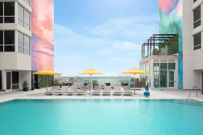 Photo 2 - SpringHill Suites by Marriott Clearwater Beach