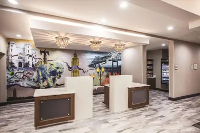 Photo 3 - La Quinta Inn & Suites by Wyndham Baton Rouge - Port Allen