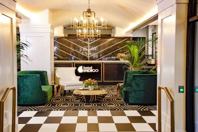 Photo 2 - Hotel Indigo Kansas City Downtown by IHG