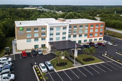 Photo 2 - Holiday Inn Express & Suites Greenville S- Piedmont by IHG
