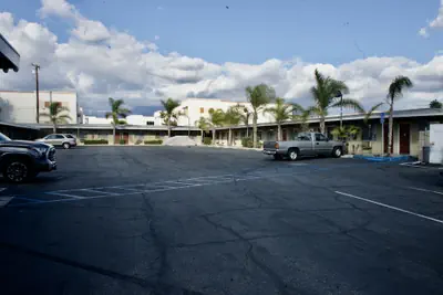 Photo 5 - Sands Motel