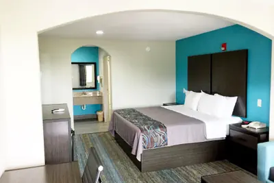 Photo 4 - Americas Best Value Inn & Suites Mont Belvieu Houston