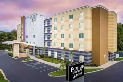 Photo 2 - Fairfield Inn & Suites by Marriott Gainesville I-75